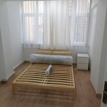 Comfortable In The Center